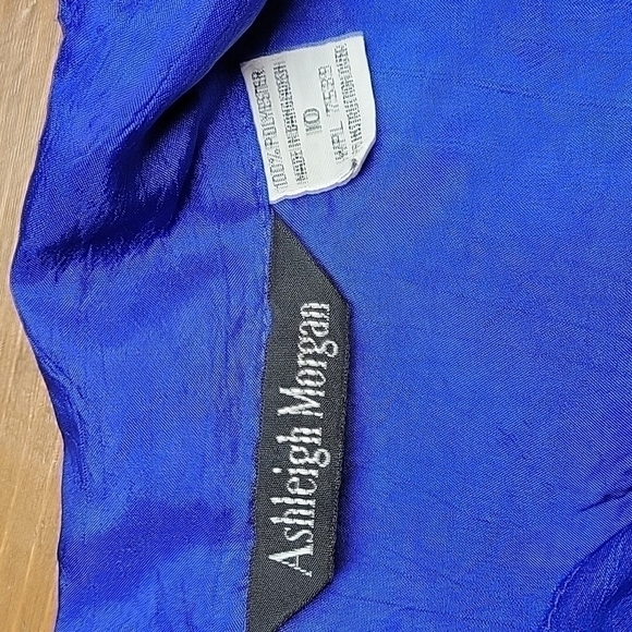 Ashleigh Morgan Royal Blue Crinkled Fabric Button-Up Women's Top, Size 10 - Picture 7 of 7